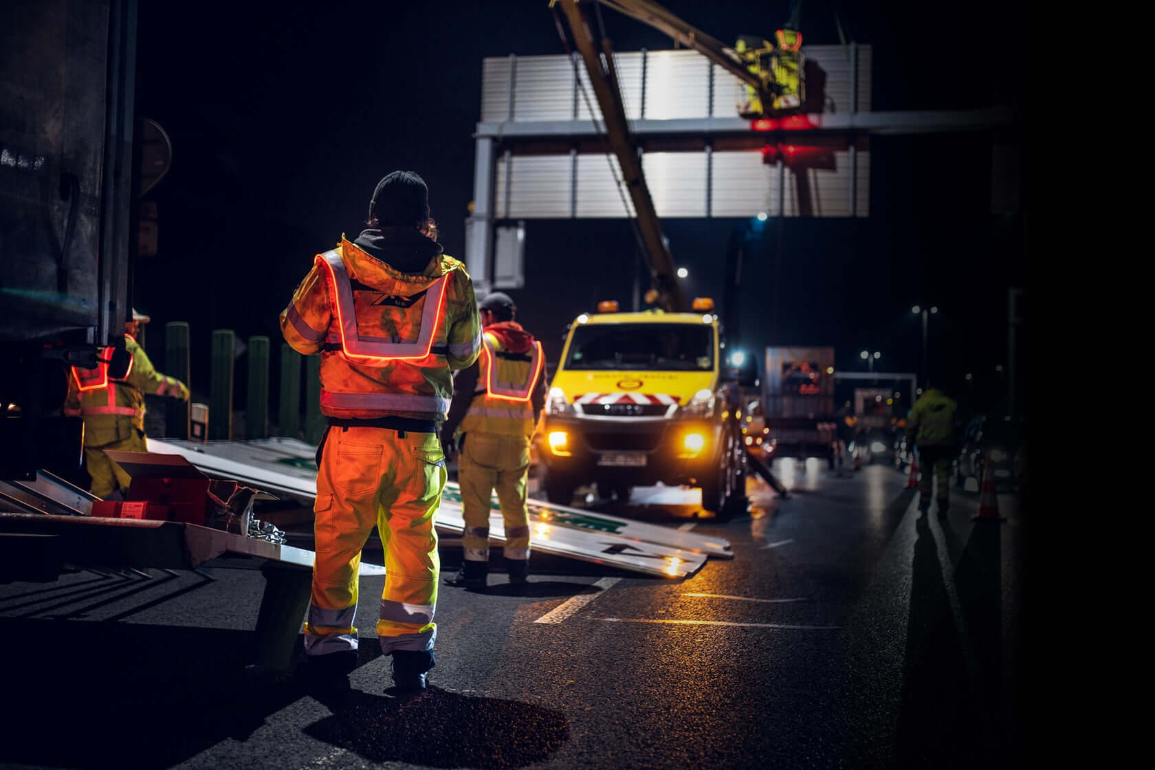 workers with EquiRay HD product